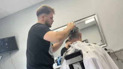 Monty’s Barber