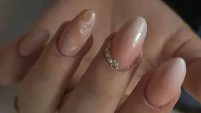 WOW Nails, Lashes & Brows