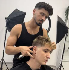 Masaguer barber salon