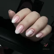 Roberta Vasconcelos Expert Nails