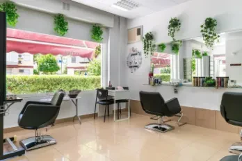 Mari Cruz Garrido Peluquería y Estética Unisex