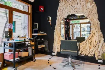 Headquarters Custom Hair